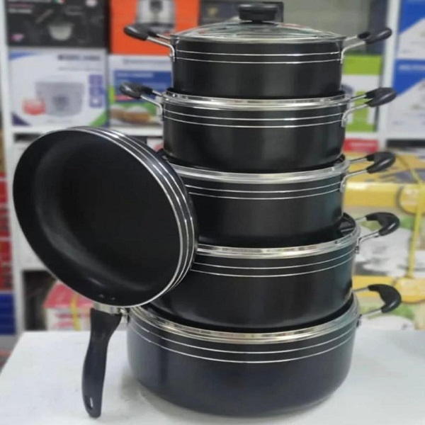 Panelas e Acessórios de Cozinha